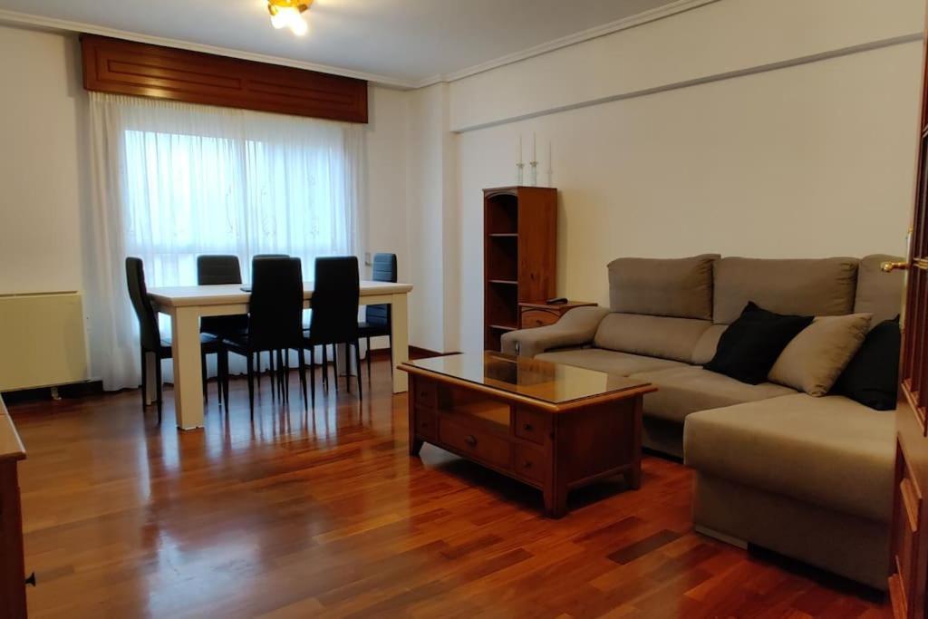 Acogedor Apartamento En Pontedeume Екстер'єр фото